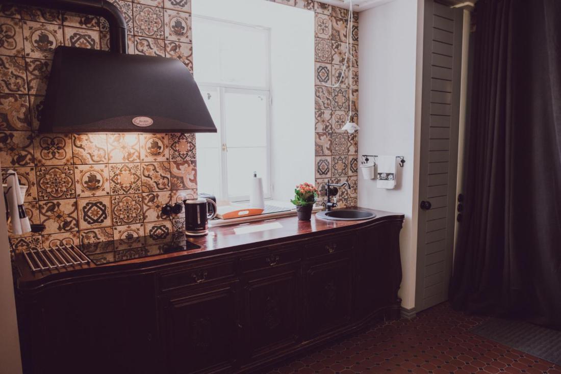 Butas Saha Kluba Apartamenti *