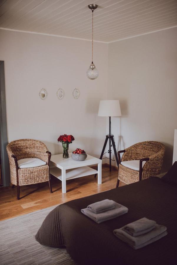 Saha Kluba Apartamenti Butas *