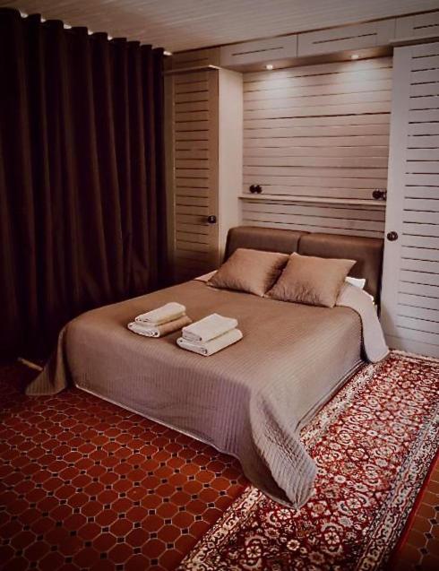 Saha Kluba Apartamenti * Kuldiga